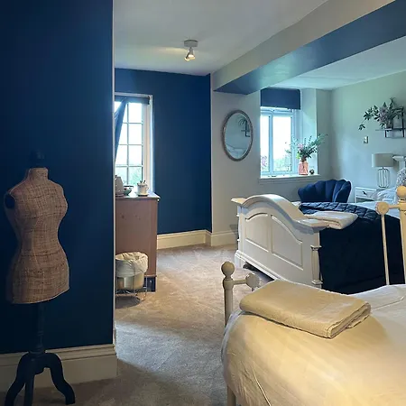 String Of Horses Inn 4*
