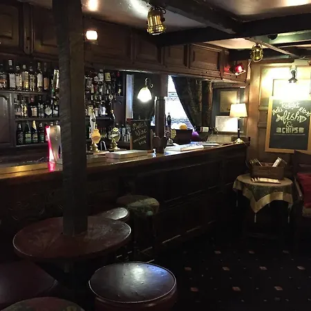 String Of Horses Inn 4*