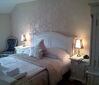 Gasthof String Of Horses