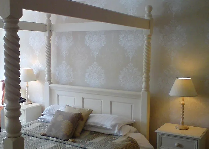 String Of Horses Inn